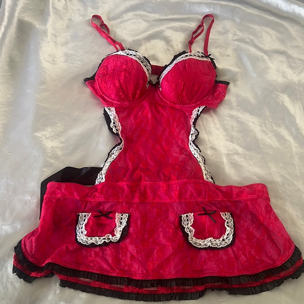 Victoria’s Secret sexy little things B 36 housekeeper lingerie